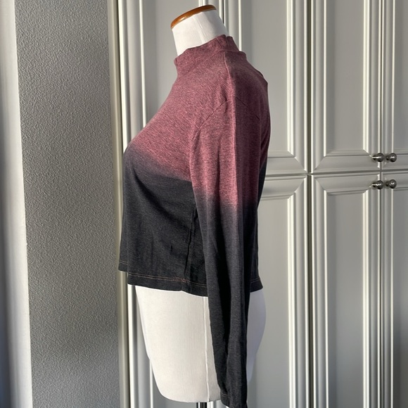 NWT CHASER | Ombré Pullover Sweater - Picture 7 of 8